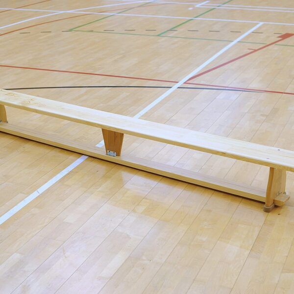 Gymnastic benches with wooden legs 4 m