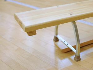 Gym bench 5.0 m, steel legs